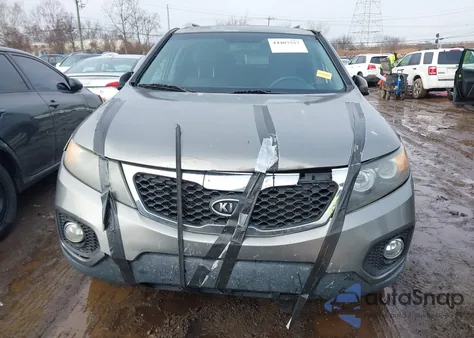 2012 Kia Sorento Lx z USA, uszkodzony, nr VIN 5XYKTDA66CG261755